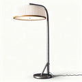 Staande lamp met metalen basis en stoffen kap in wit 30 x 30 x 150cm